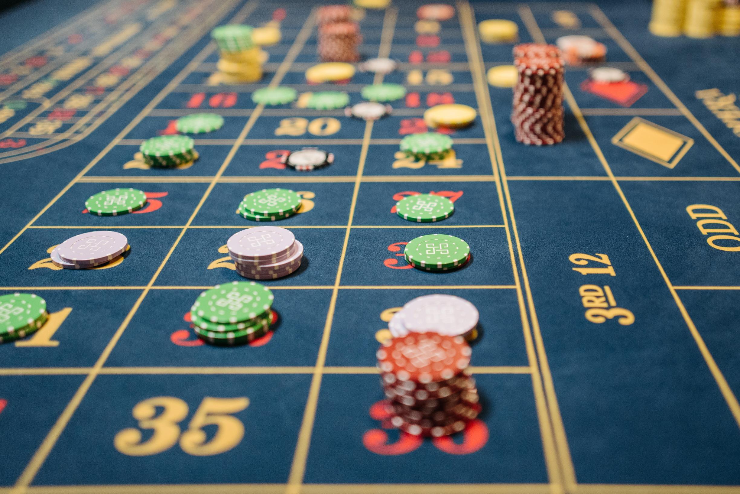 The Role of Luck and Probability in Casino Slots